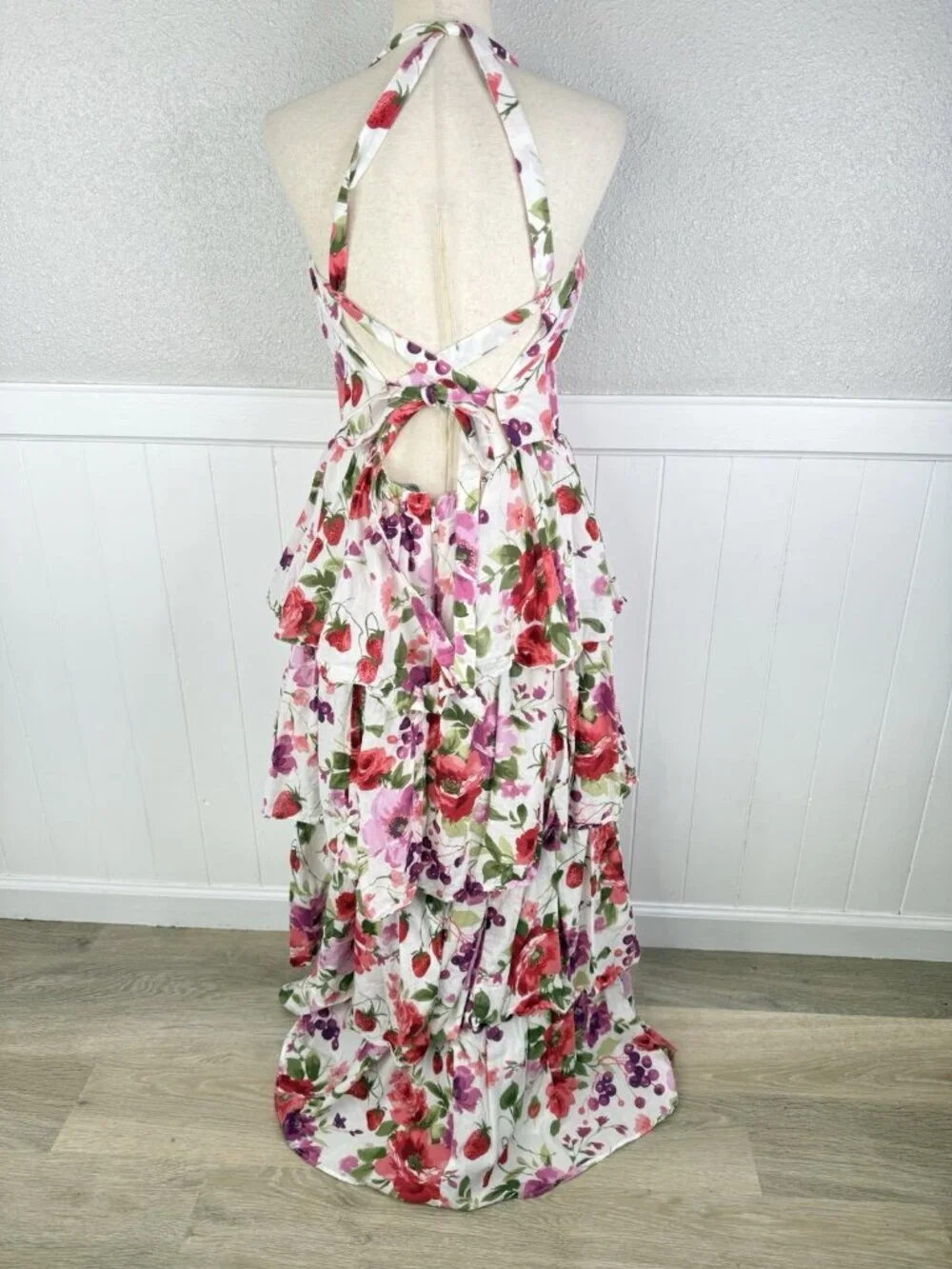 Abercrombie & Fitch Strawberry Floral Maxi Dress Large Tall Tie Back Romantic